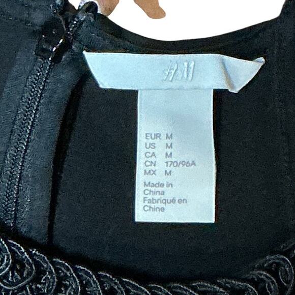 H&M Ribbon Embroidered Black Crochet Halter Woven Cropped Top Women's Medium - Picture 4 of 8